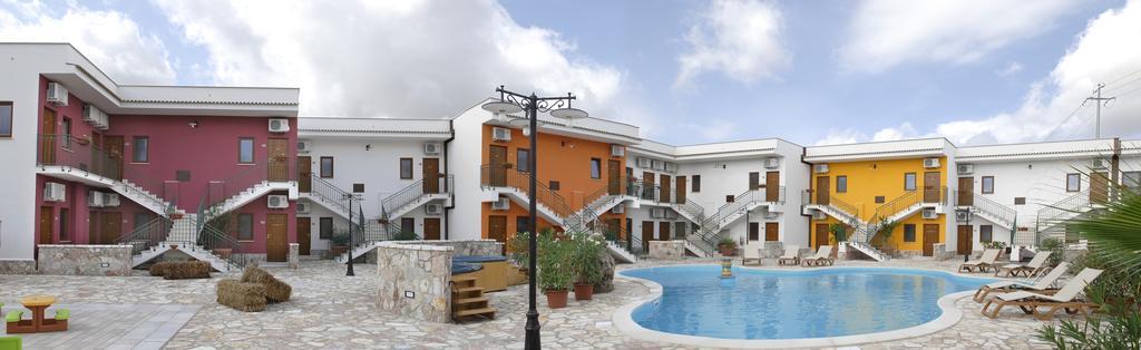 Hotel Ciuri Di Badia Buseto Palizzolo Exterior photo