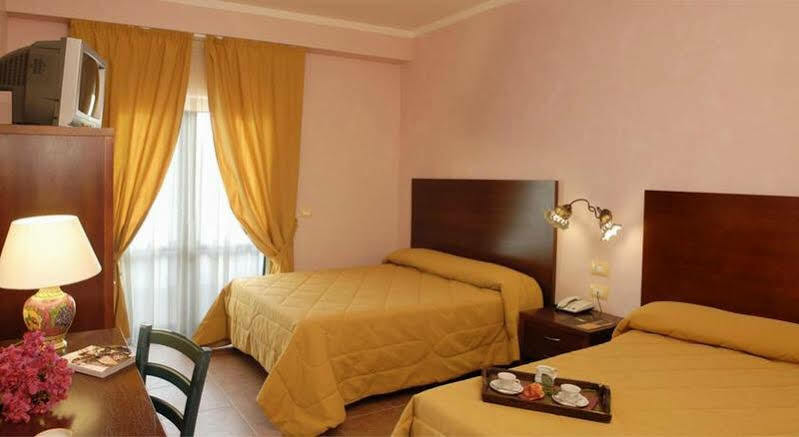 Hotel Ciuri Di Badia Buseto Palizzolo Exterior photo
